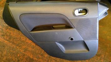 Panneau de porte arriere gauche
