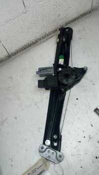Mecanisme de leve vitre electrique avant gauche