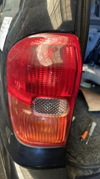 Feu Arrière Gauche Toyota RAV4 II PH.2 - Pièce D'occasion - Référence 8156142040