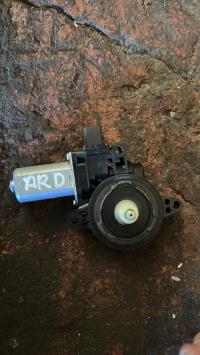 Leve vitre electrique arriere droit