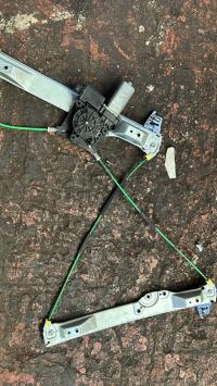 Mecanisme de leve vitre electrique avant droit