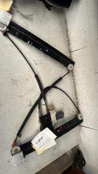 Mecanisme de leve vitre electrique avant gauche