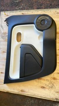 Panneau de porte avant gauche
