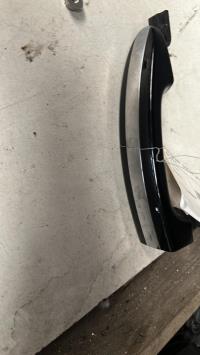 Poignee porte arriere droit