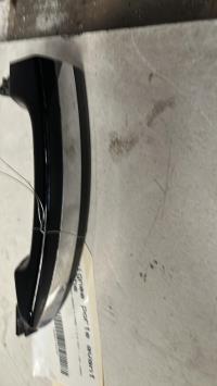 Poignee porte avant gauche