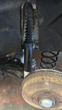 Amortisseur arriere gauche