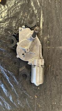 Moteur essuie glace arriere