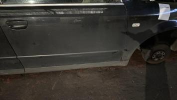 Porte avant droit