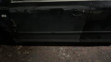 Porte avant gauche