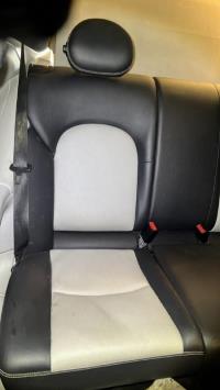 Banquette arriere