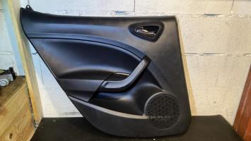 Panneau de porte arriere gauche