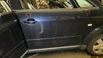 Porte avant droit