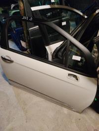 Porte avant droit