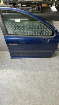 Porte avant droit