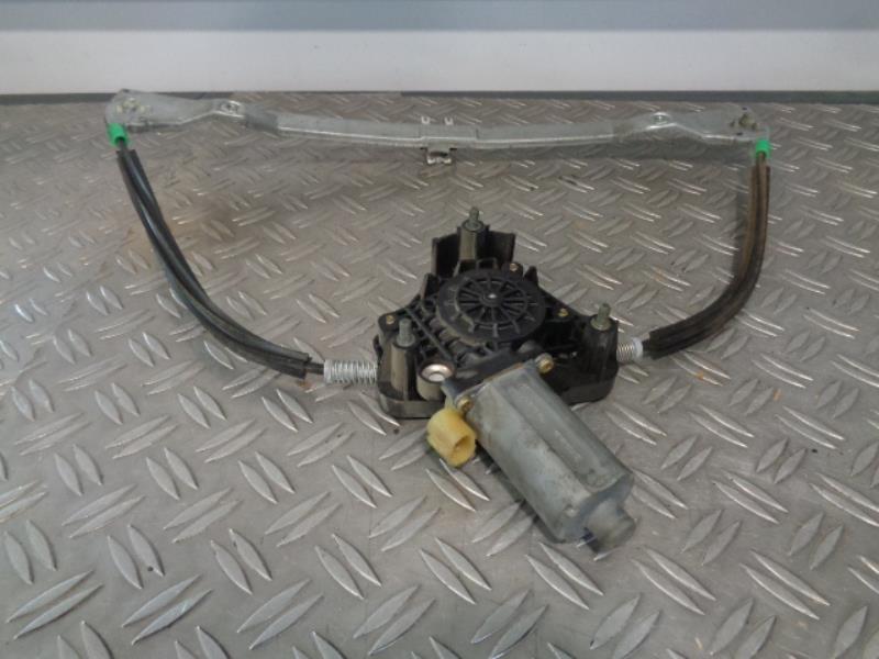Leve vitre electrique avant droit