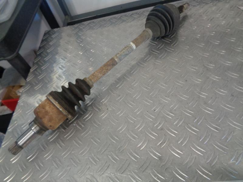 Cardan gauche (transmission)
