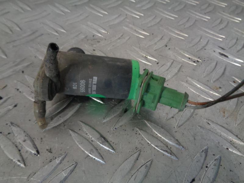 Pompe lave glace avant