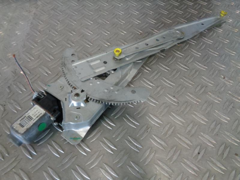 Leve vitre electrique avant droit