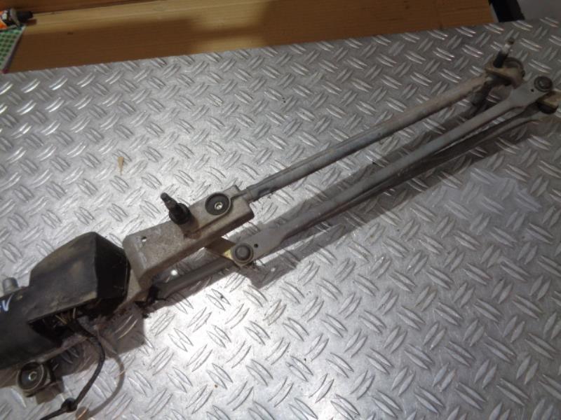 Moteur essuie glace avant