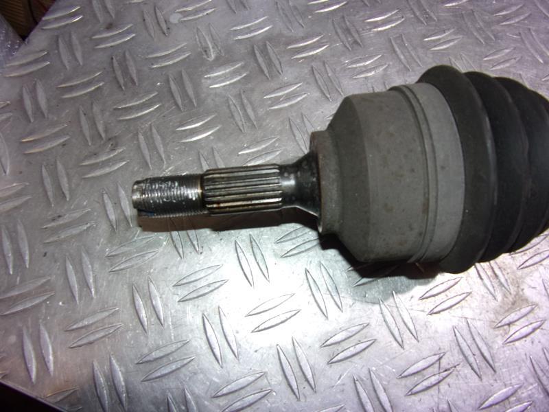 Cardan gauche (transmission)
