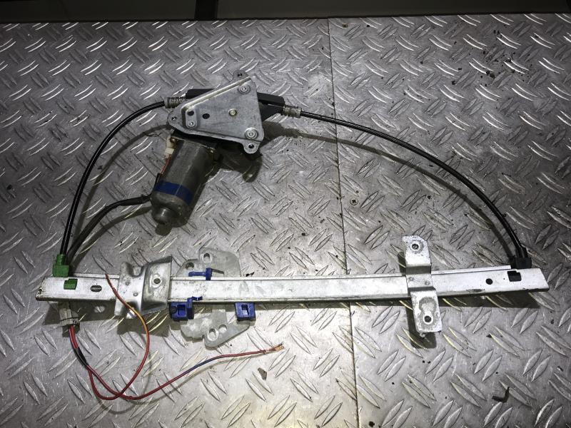 Leve vitre electrique arriere droit