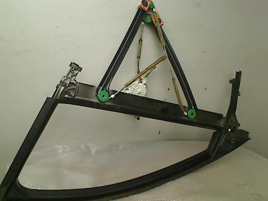Leve vitre electrique avant droit