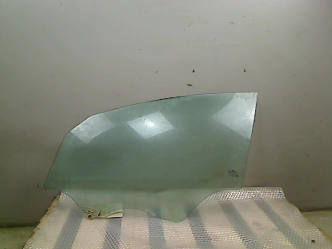 Vitre avant gauche