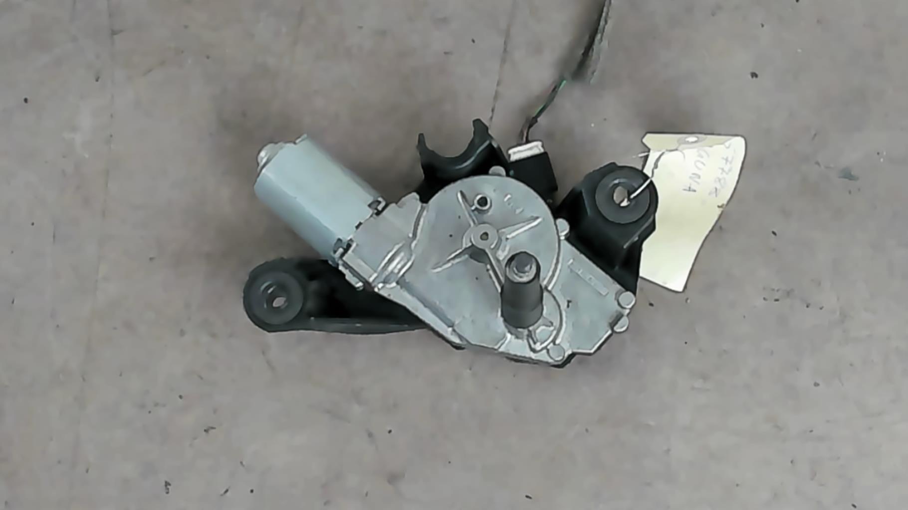 Moteur essuie glace arriere