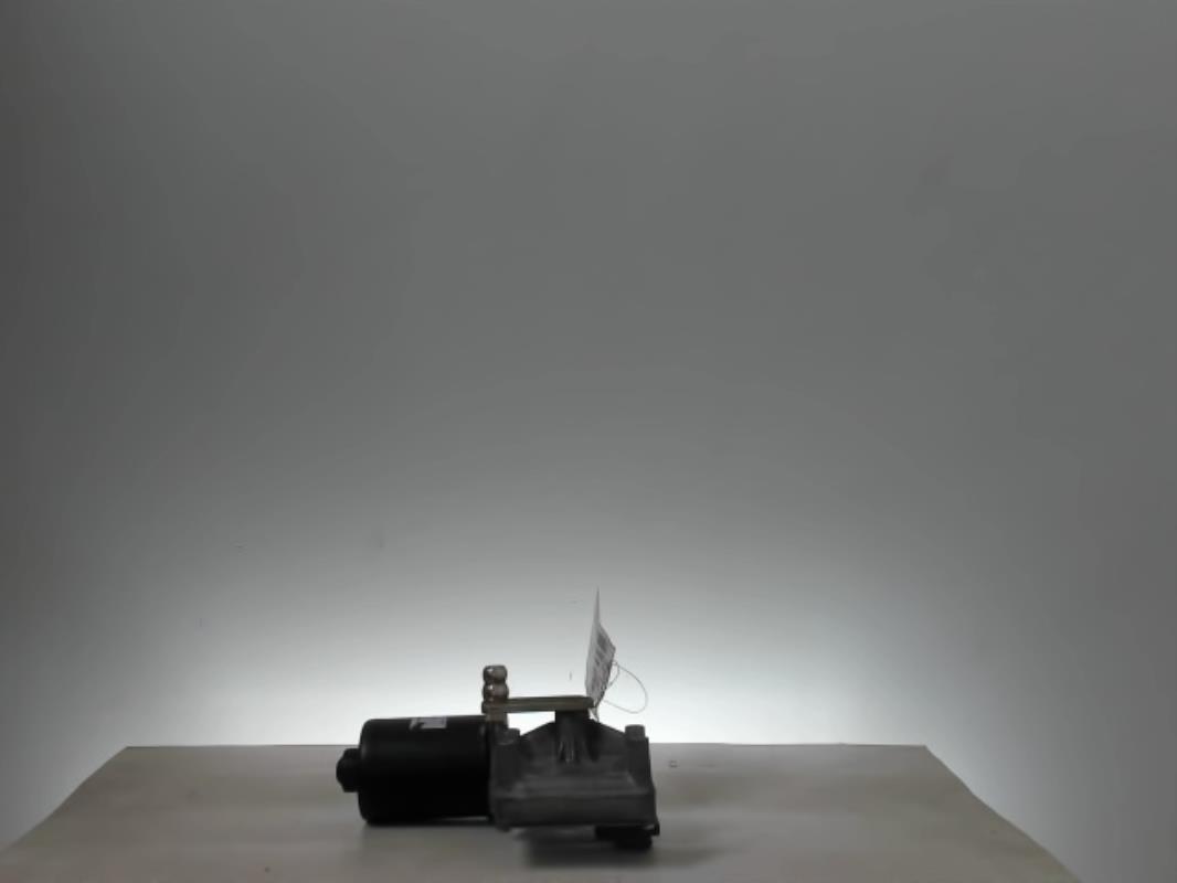 Moteur essuie glace avant