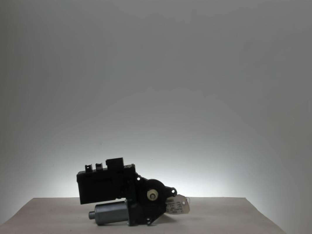Moteur leve vitre avant gauche