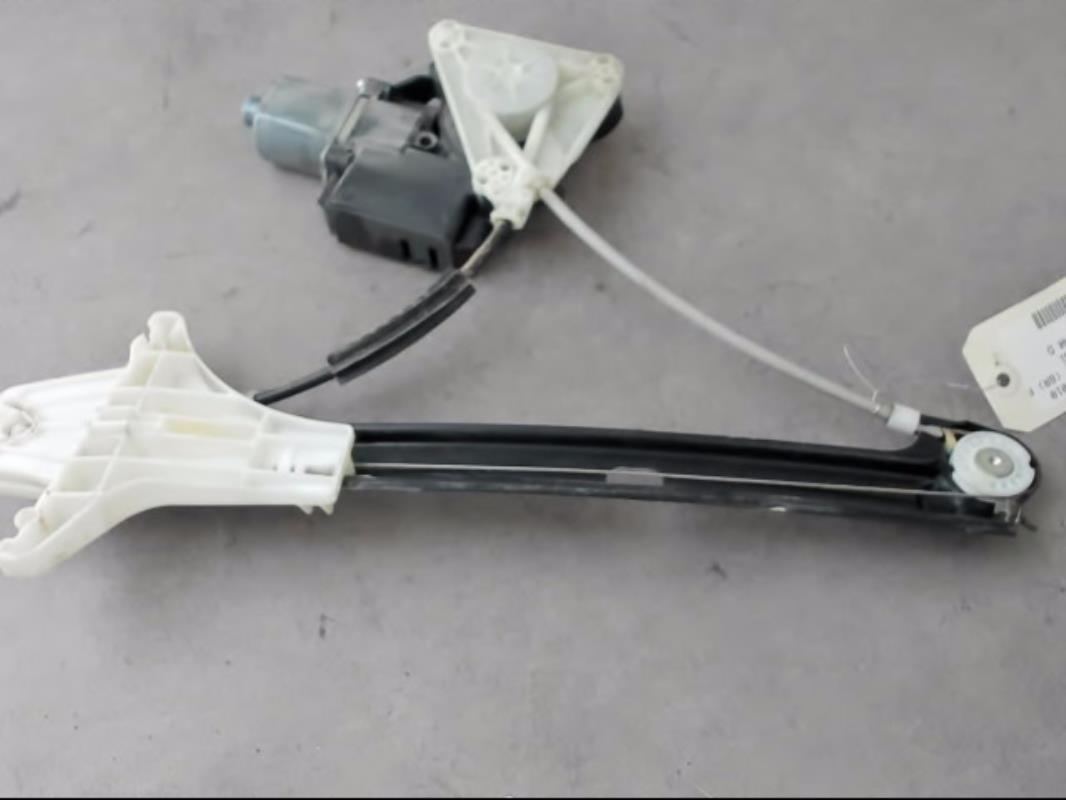 Leve vitre electrique arriere droit