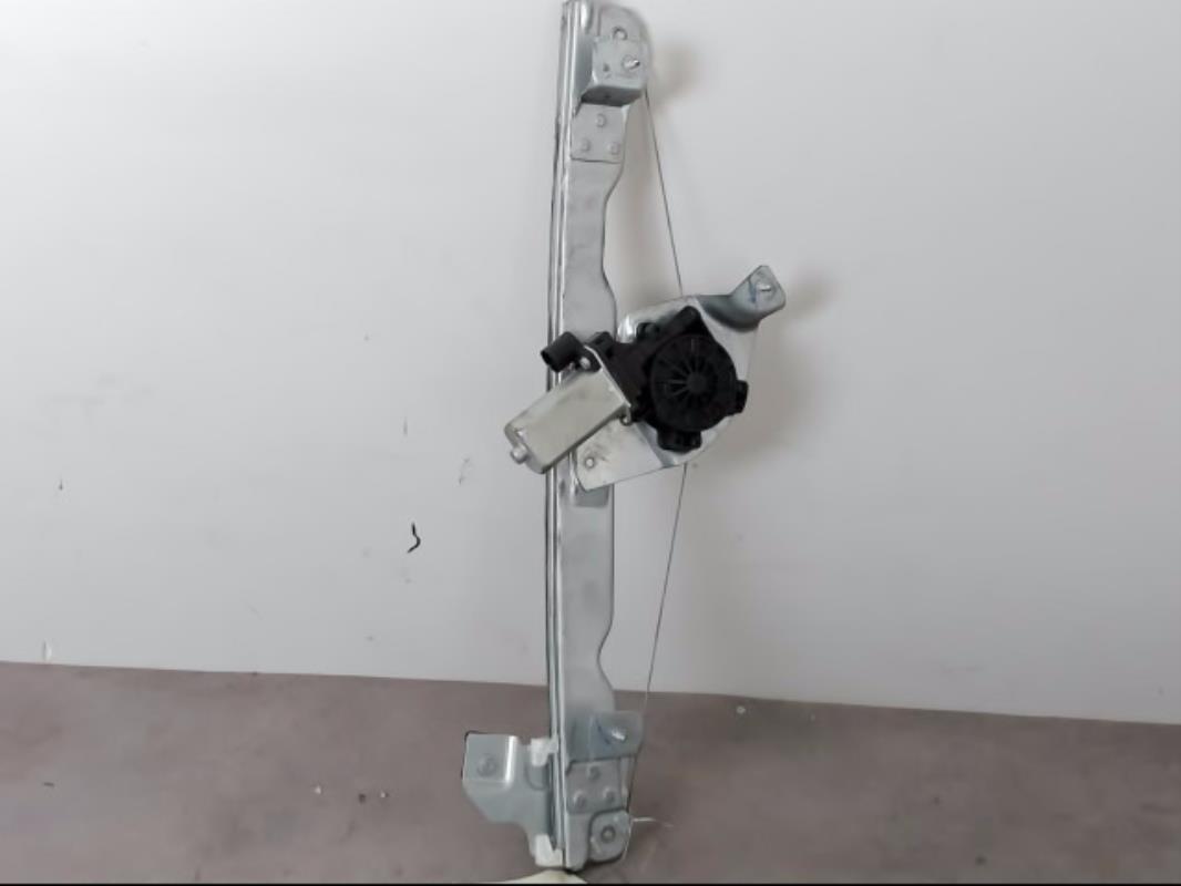 Leve vitre electrique avant droit