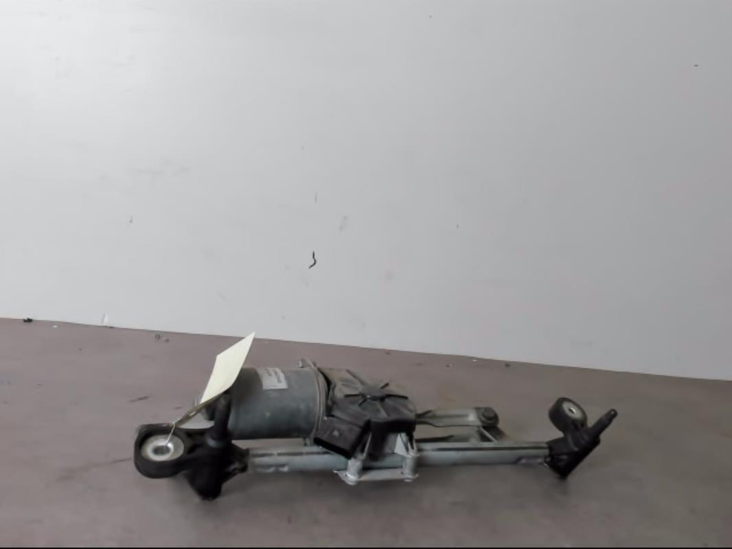 Moteur essuie glace avant
