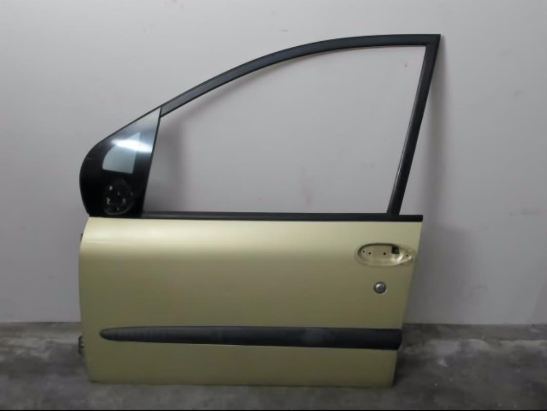 Porte avant gauche