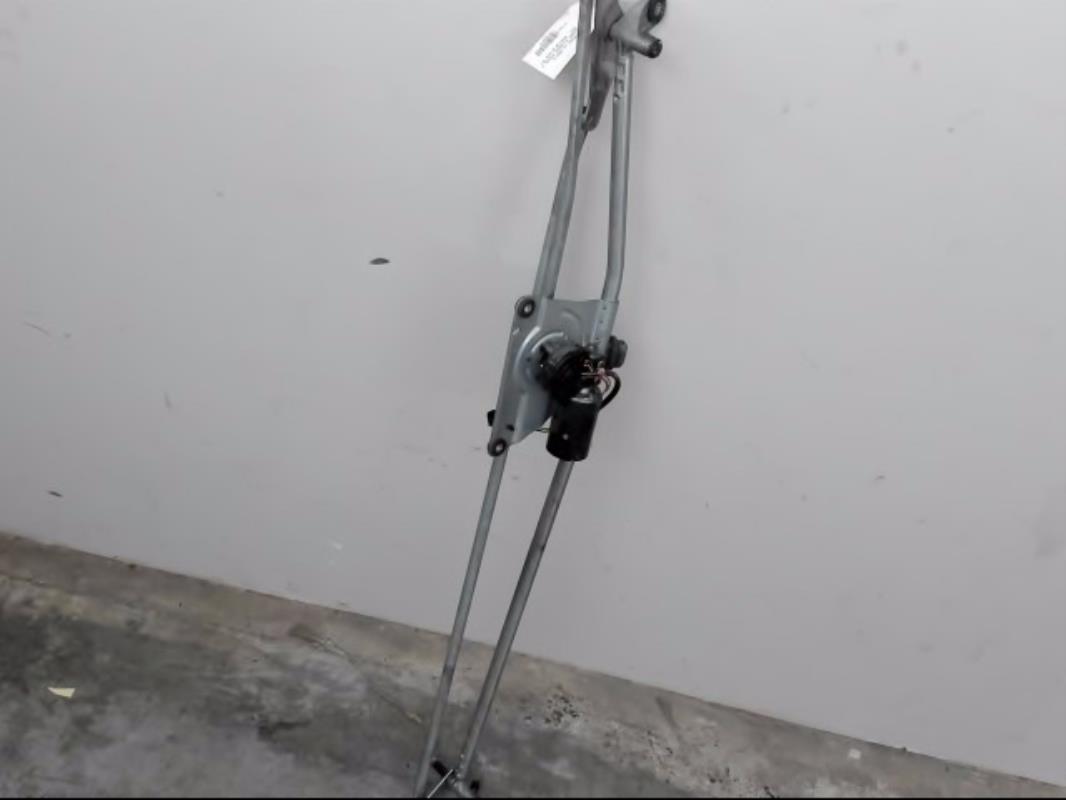 Moteur essuie glace avant