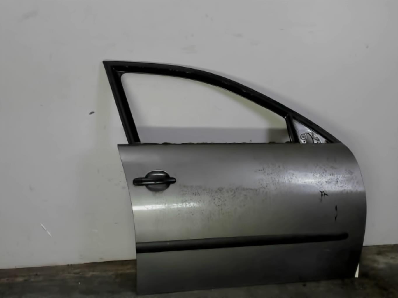 Porte avant droit