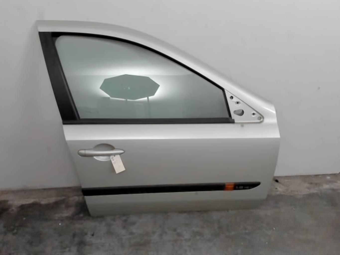 Porte avant droit