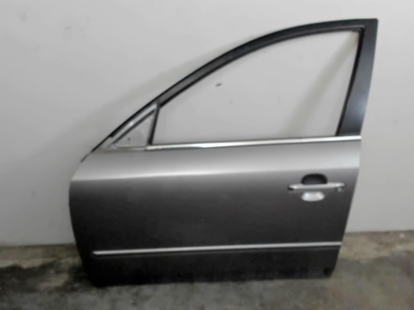 Porte avant gauche