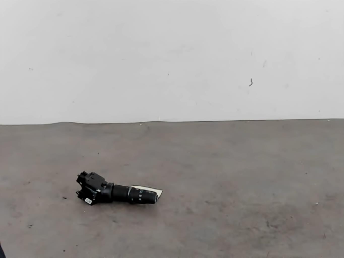 Commodo d'essuie glaces