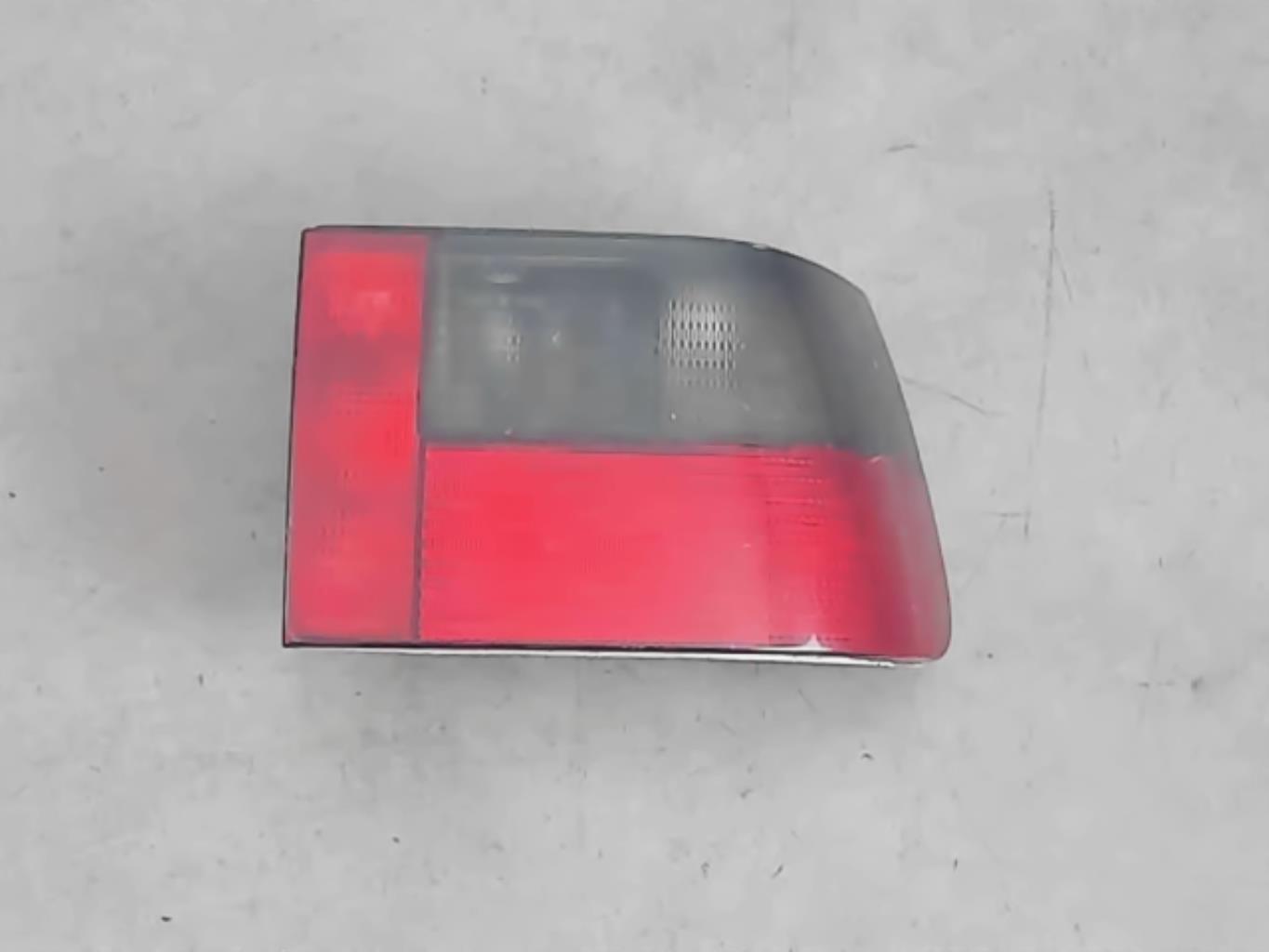 Fanale posteriore principale destro (luci)