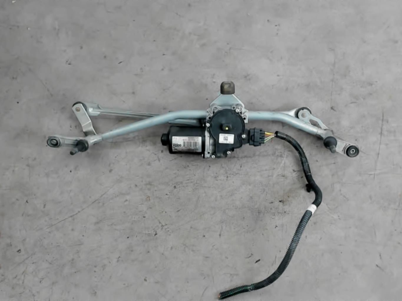 Moteur essuie glace avant
