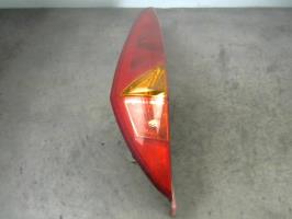 Fanale posteriore principale sinistro (luci)