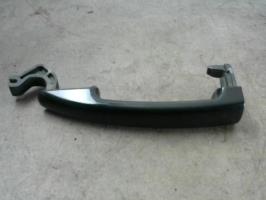 Poignee porte avant gauche