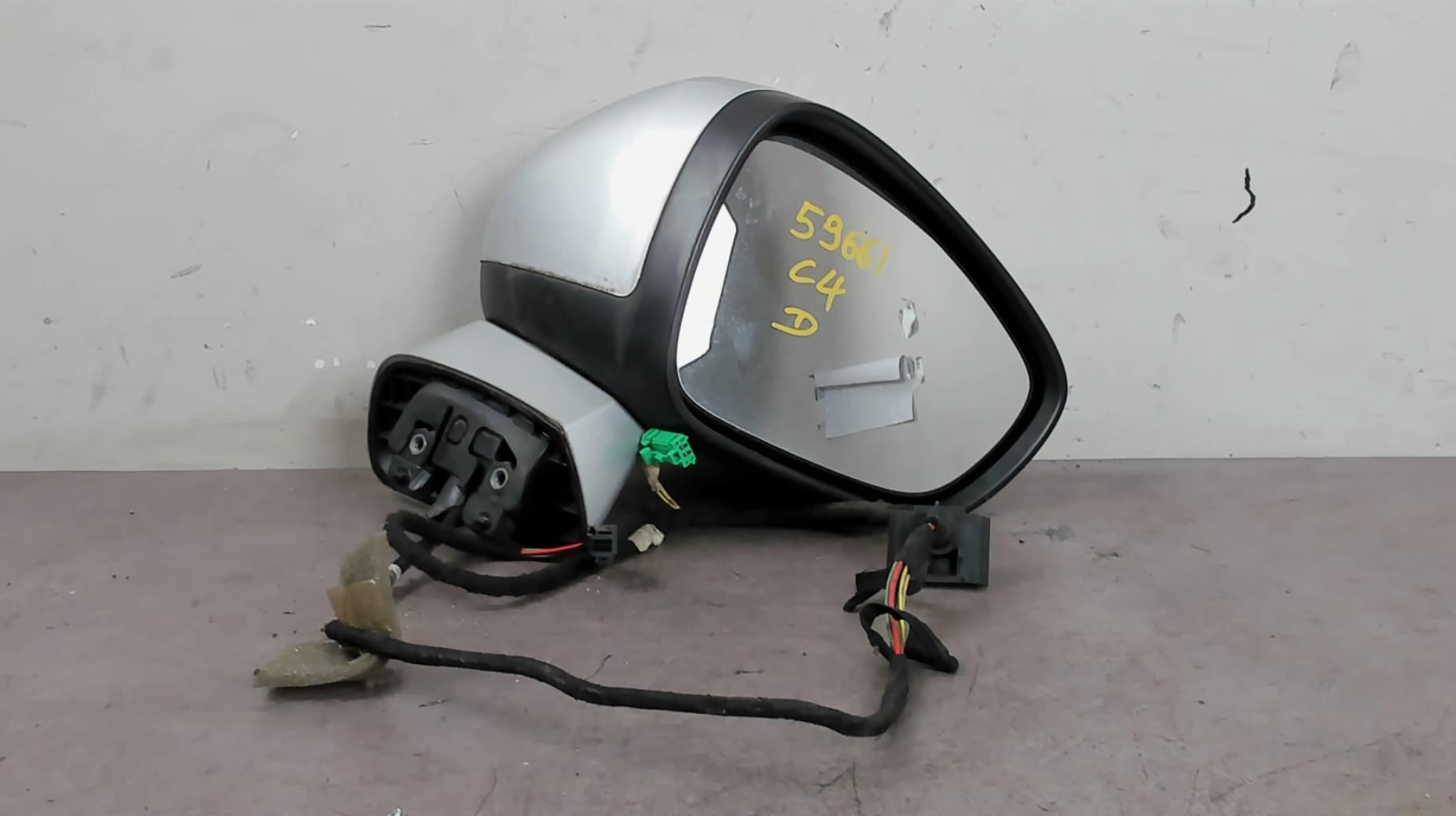 Specchietto retrovisore destro