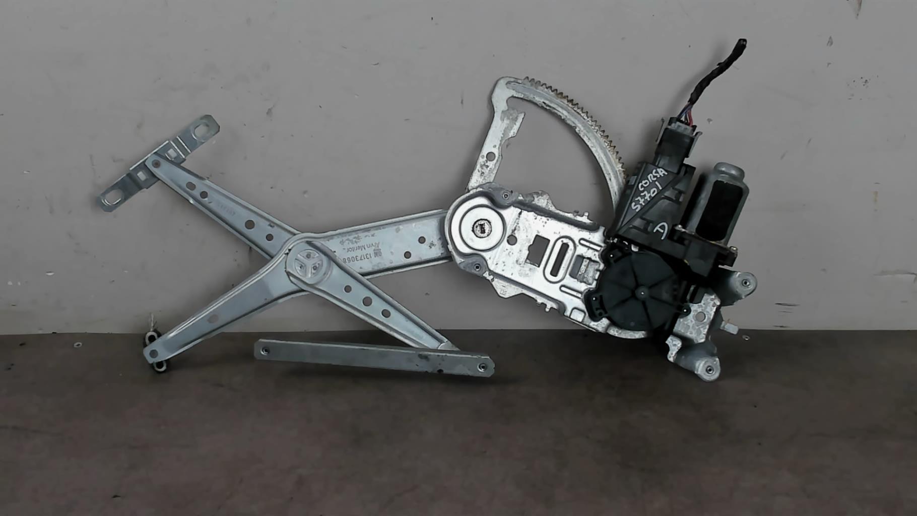 Leve vitre electrique avant droit