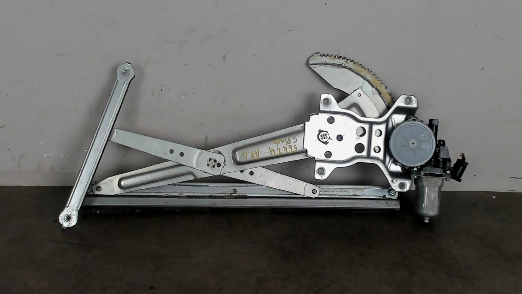 Leve vitre electrique avant gauche