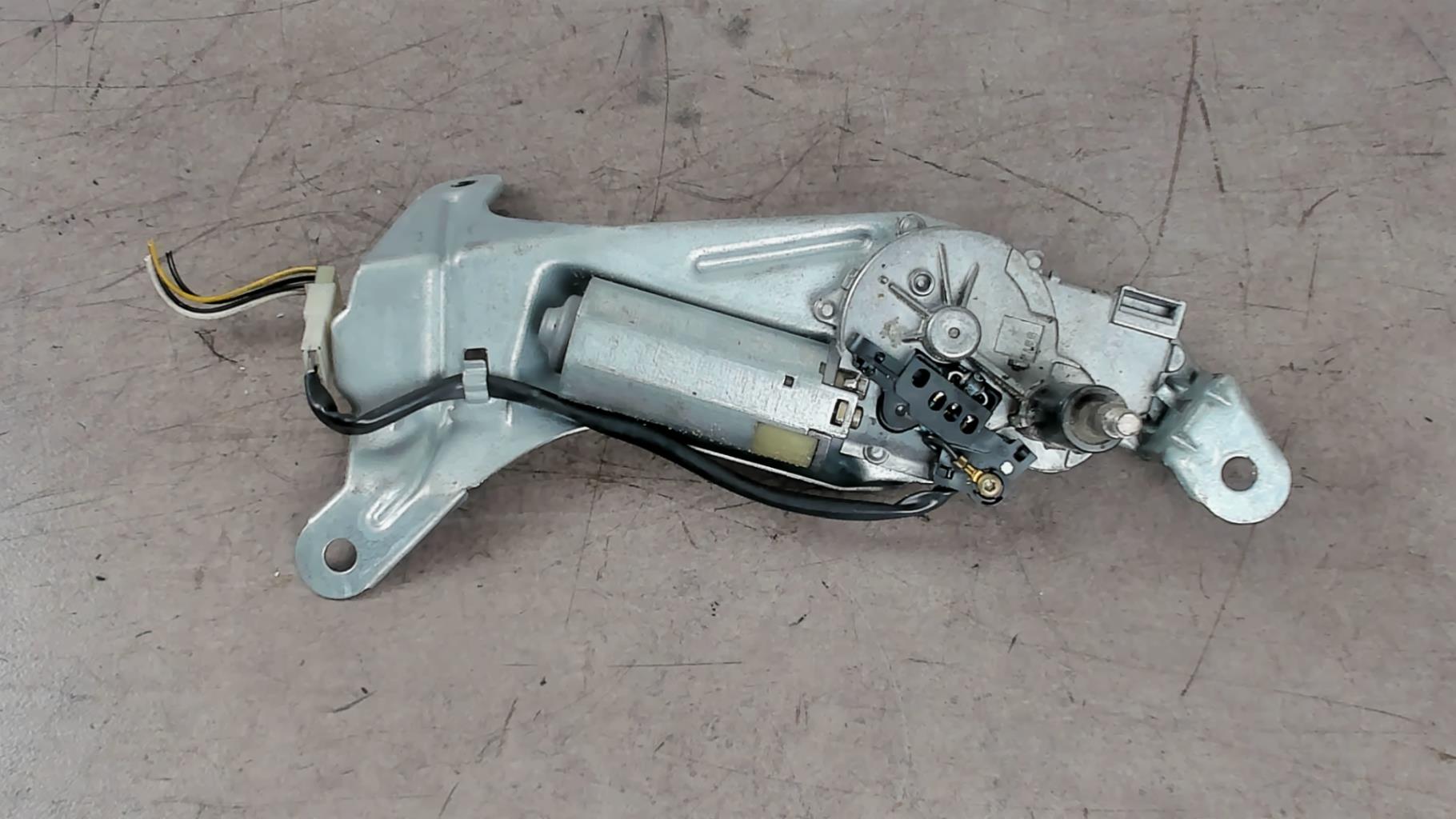 Moteur essuie glace arriere