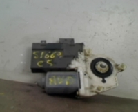 Moteur leve vitre avant droit