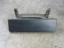 Poignee porte avant gauche