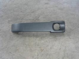 Poignee porte avant gauche